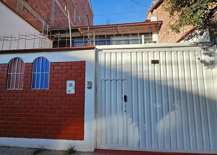 Casa Independiente Muy Cerca Al Centro Historico - Profesionales Hébergement de vacances Cusco